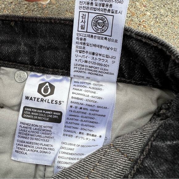 Levi’s 501 button fly cut off festival Jean shorts black 27 - Picture 4 of 6